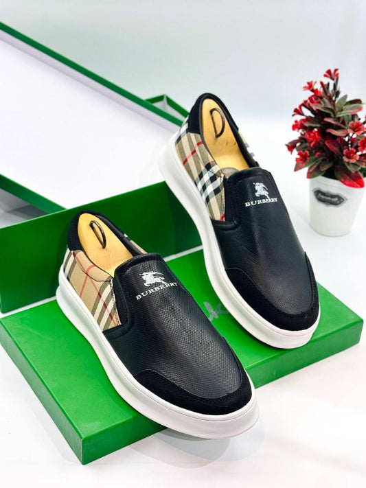 Classy Black x White Burrberry (No Lace)