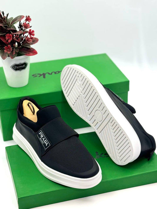 Classy Laceless-Prada (Black with Solid White Gumsole)